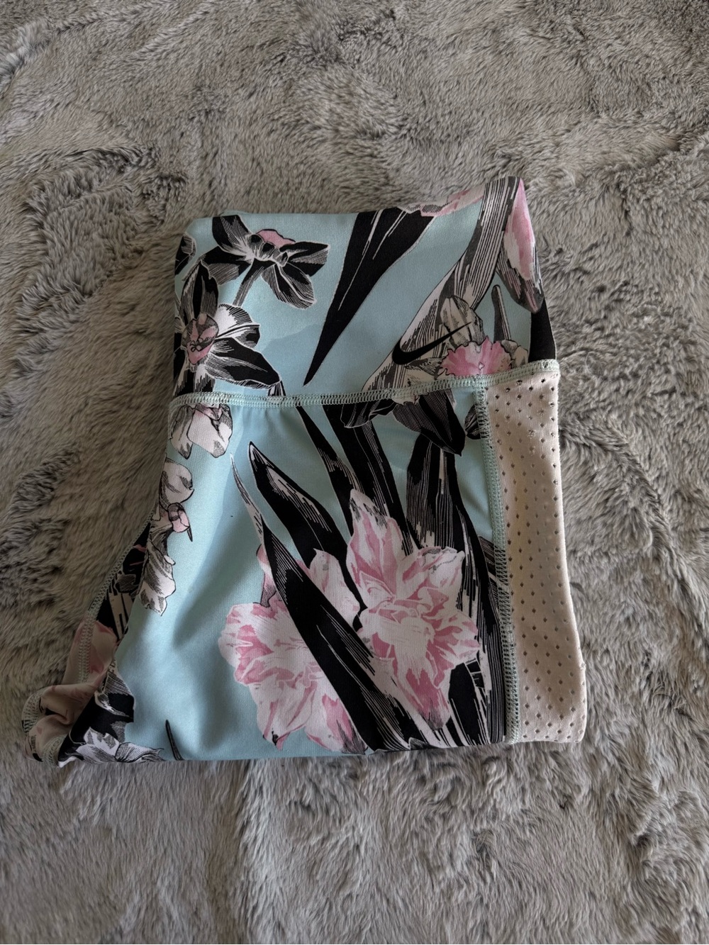 Women’s Floral Active leggings - Pink & Light Blue